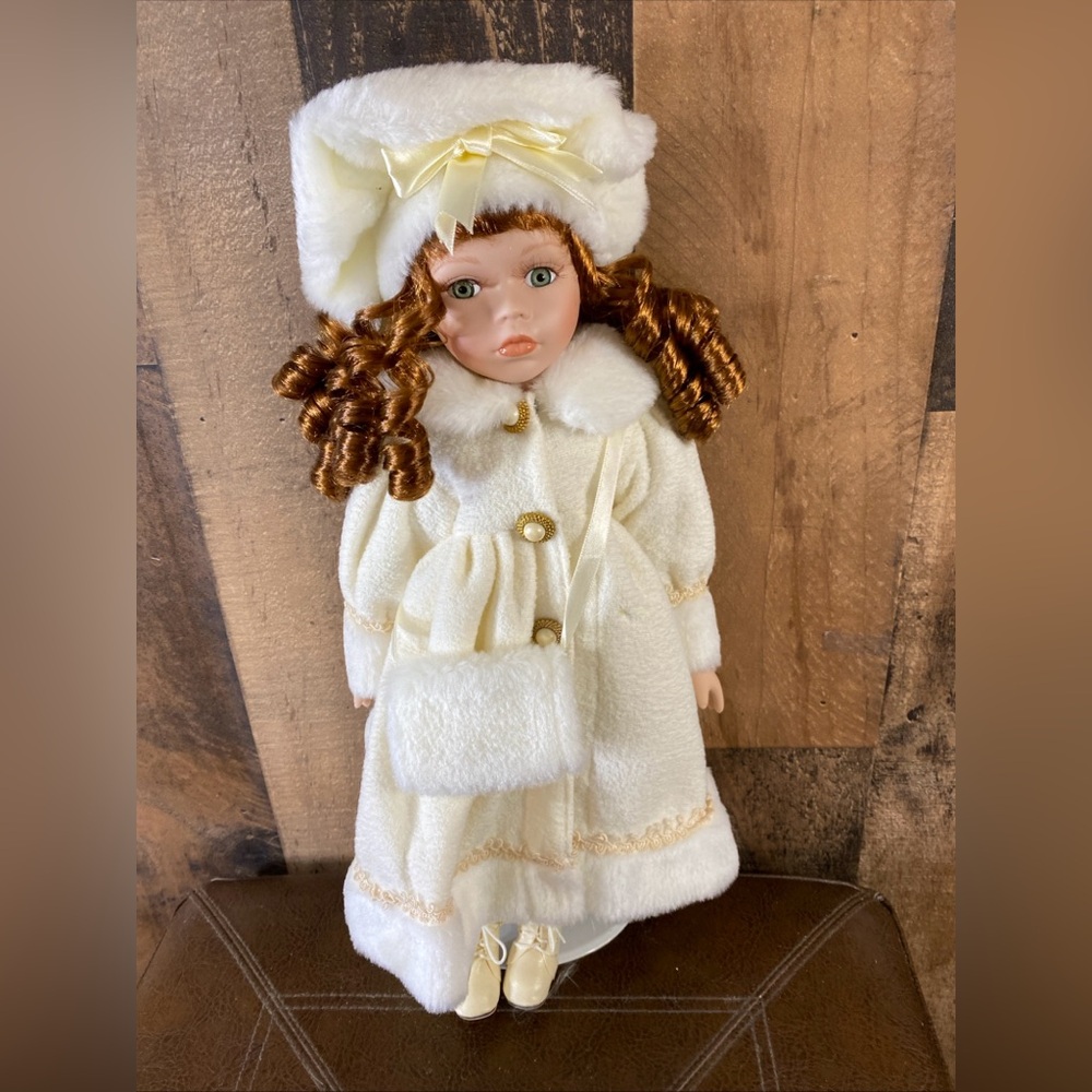 Emily Elizabeth‎ 2001 Limited Edition Porcelain Doll Design Original Box Vintage